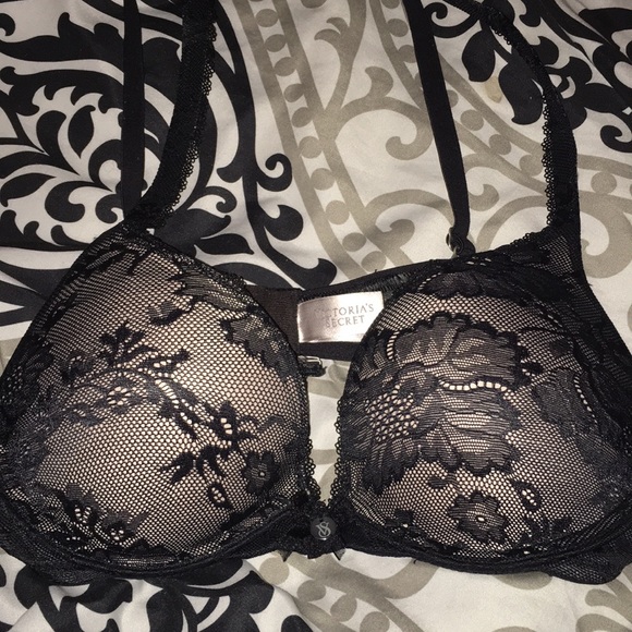 Victoria's Secret Other - VS BODY BY VICTORIA Push-up Padded Bra